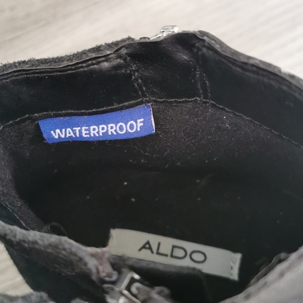 Aldo waterproof black boots, side zip. Size 6. EUC - Picture 3 of 9
